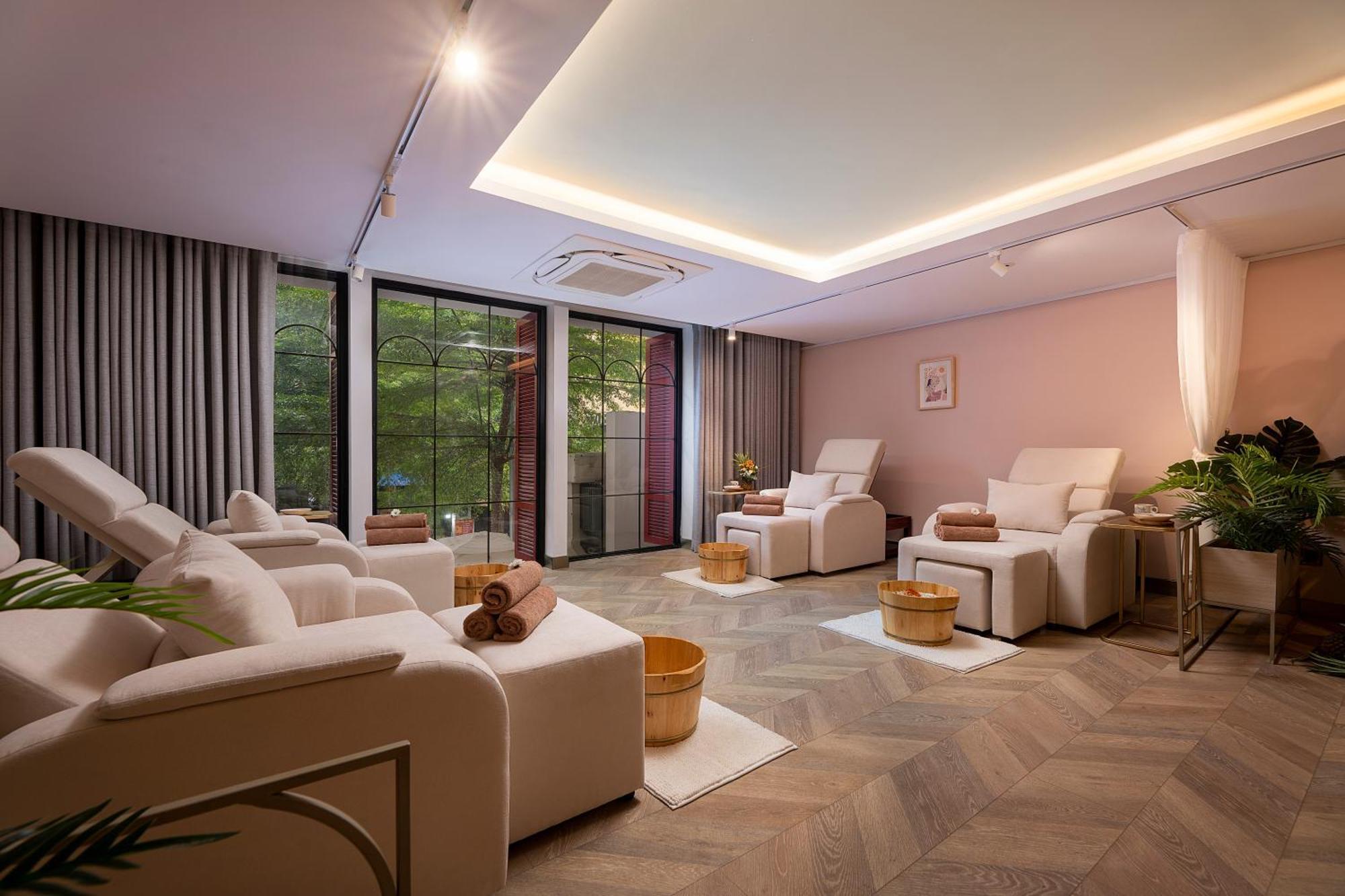 Hanoi Le Jardin Hotel & Spa Exterior photo